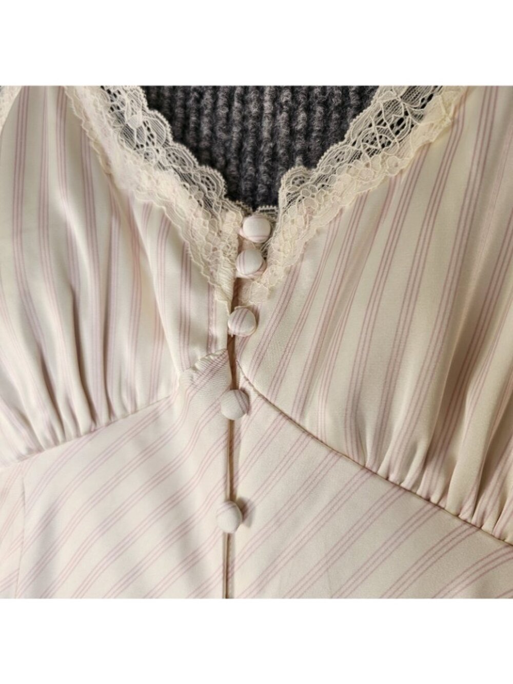 NWT $120 Abercrombie & Fitch bra free lace trim midi dress Pink Stripe sz M - Picture 4 of 8